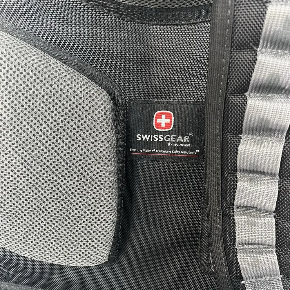 Wenger Swiss Gear Pegasus 17